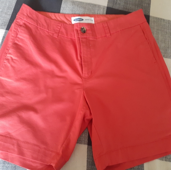 Old Navy Everyday Shorts Bundle - Picture 11 of 12